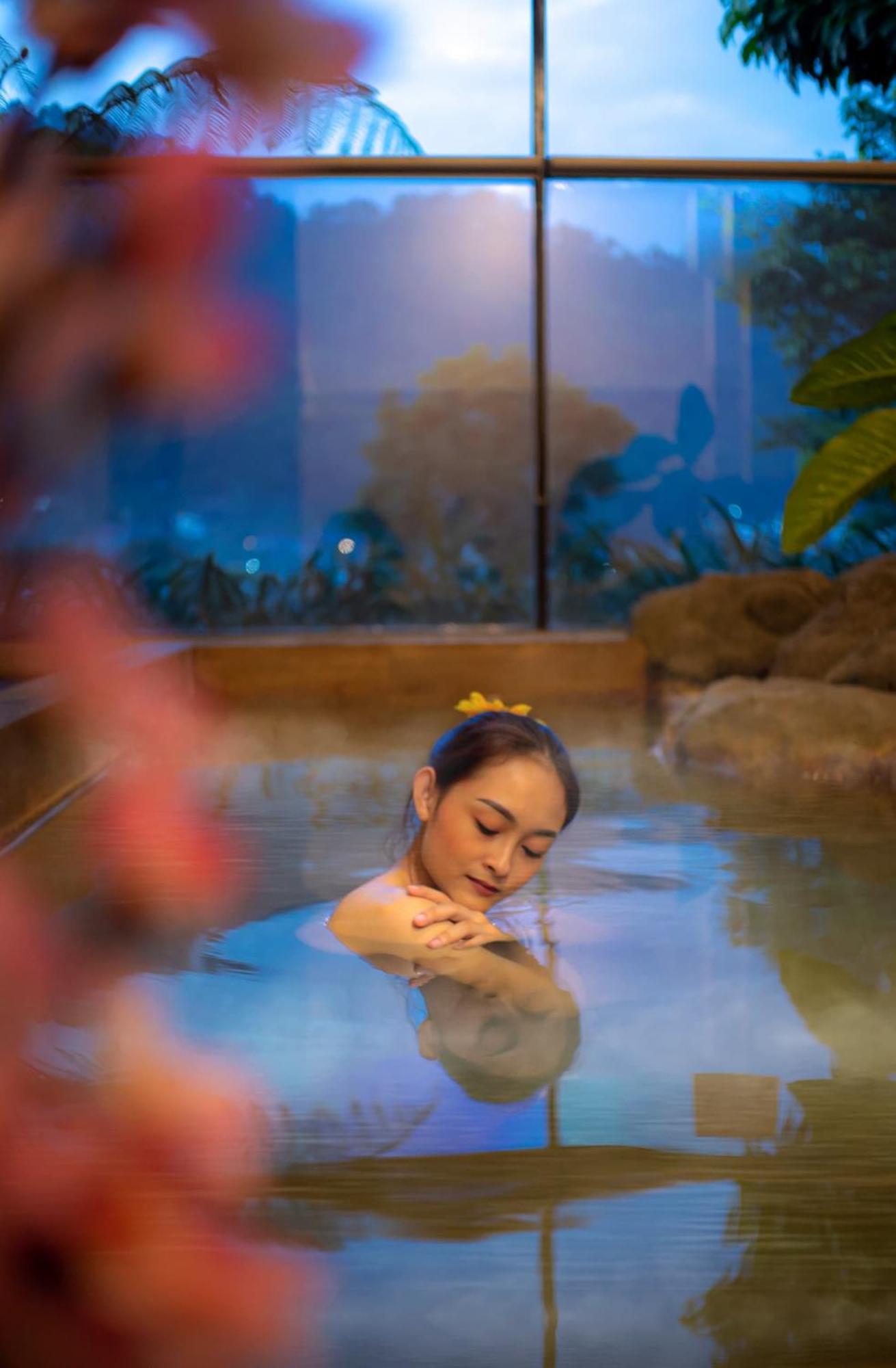 The Onsen Hot Spring Resort Batu  Kültér fotó